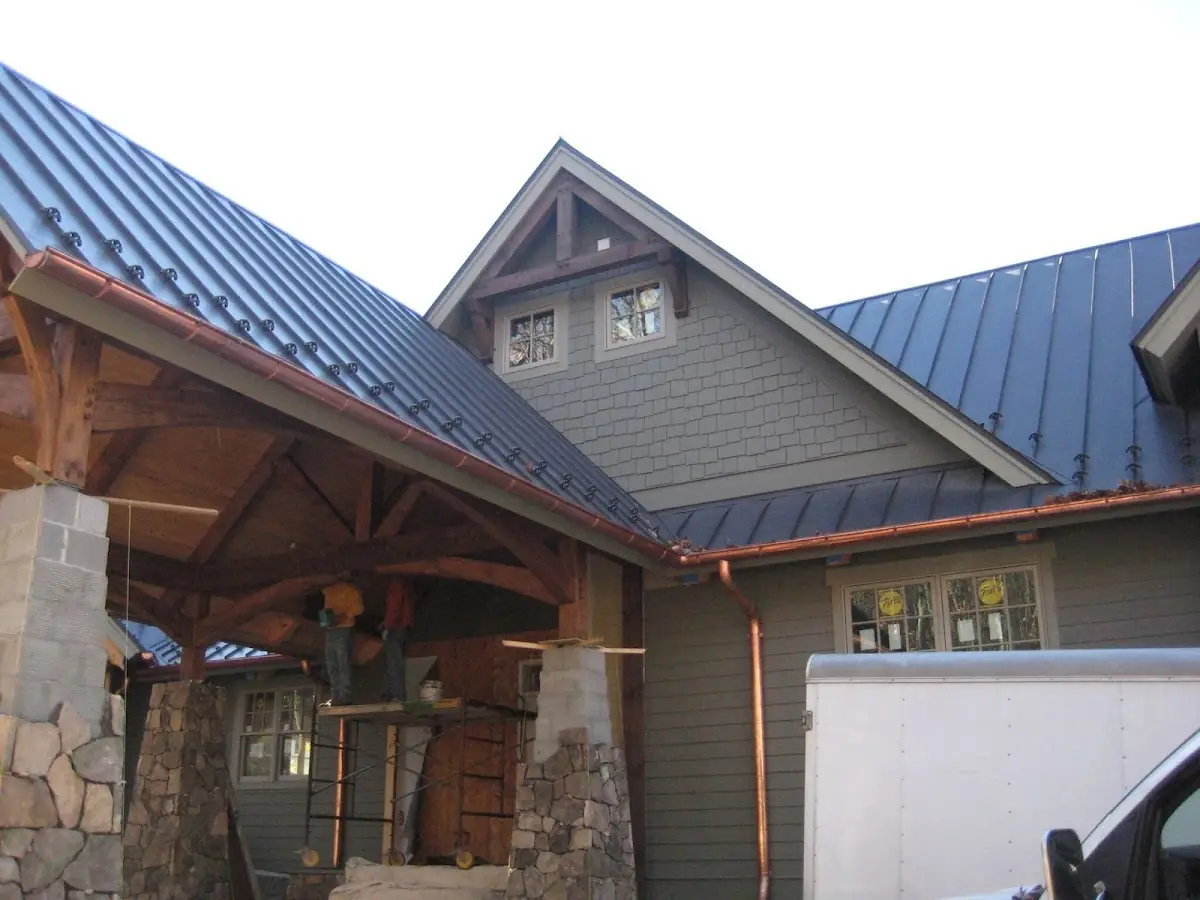 Craftsman Roofing team delivering quality roofing work in Toppenish